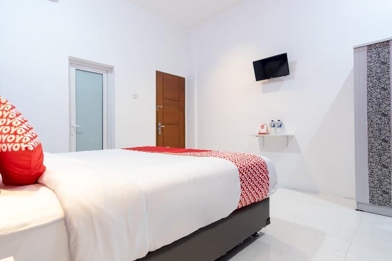 Royal Suite Condotel Medan Exterior photo